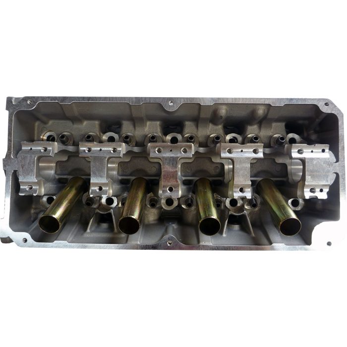 EngineBits Bare Cylinder Head for a Mitsubishi 4G64 (16 Valve) 2.3L Petrol Engine - Image 3