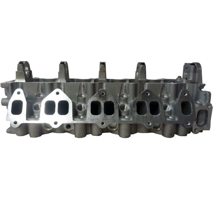 EngineBits Bare Cylinder Head for Mazda and Ford WL 2.5L SOHC 12 Valve Diesel Engine - Image 2