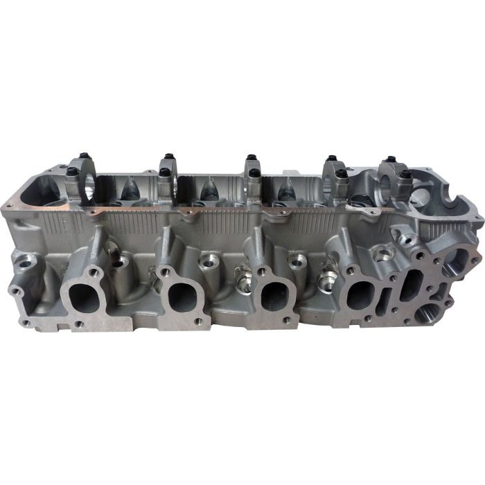 EngineBits Bare Cylinder Head for a Toyota 2RZ 2.4L (8 Valve) Petrol Engine - Image 2