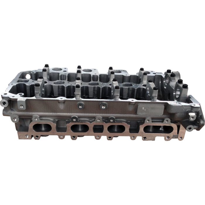 EngineBits Bare Cylinder Head for a Mitsubishi 4D56U (16 Valve) Common Rail Application 2.5L Diesel - Image 2