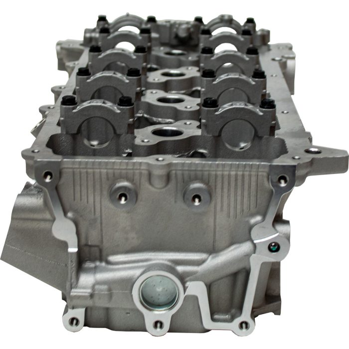 EngineBits Bare Cylinder Head for a Late Toyota 2TR 2.7L (16 Valve) Petrol Engine - Image 4