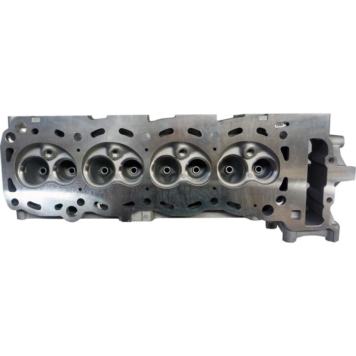 EngineBits Bare Cylinder Head for a Toyota 2RZ 2.4L (8 Valve) Petrol Engine - Image 5