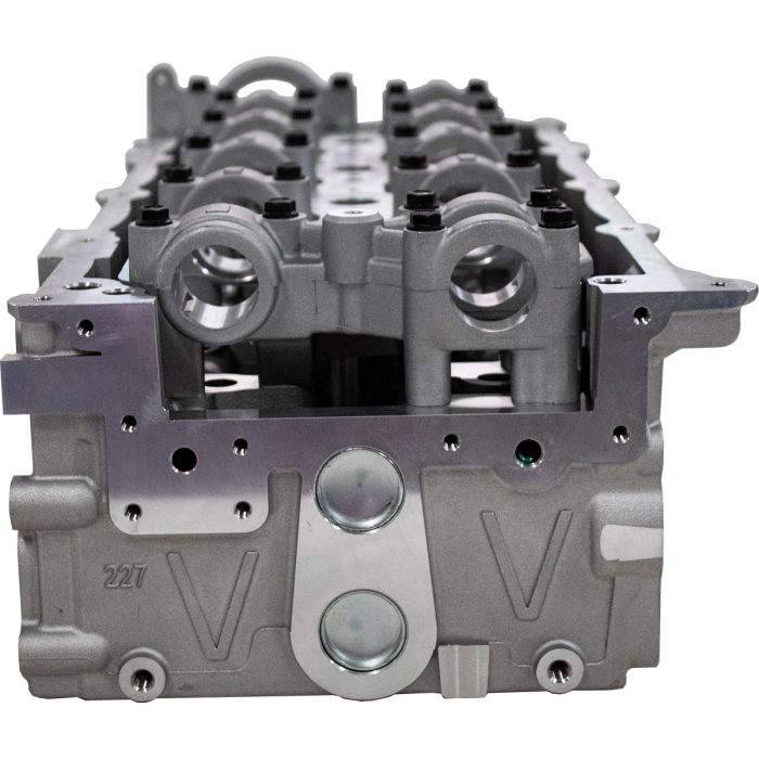 EngineBits Bare Cylinder Head for a Hyundai Late D4CB 2.5L Diesel Engine - Image 2