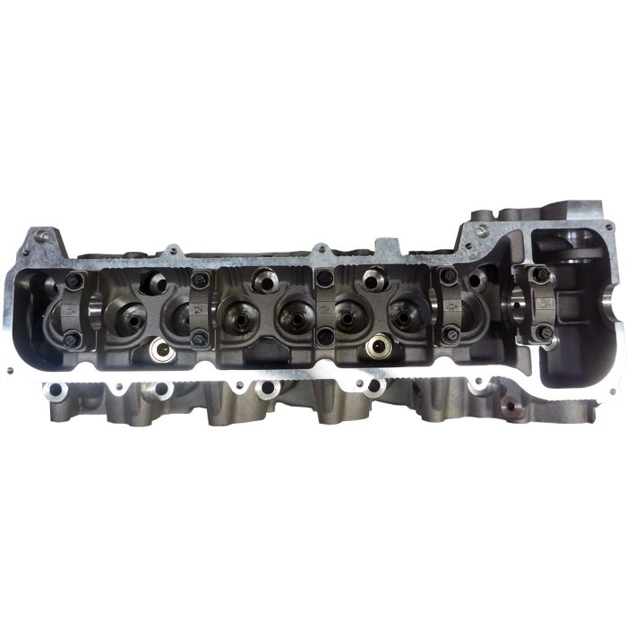EngineBits Bare Cylinder Head for a Toyota 2RZ 2.4L (8 Valve) Petrol Engine - Image 3