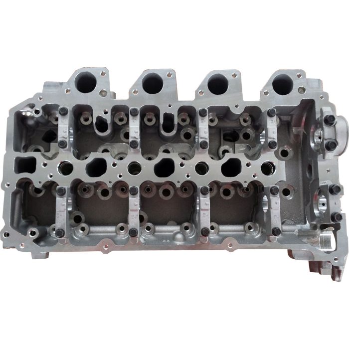 EngineBits Bare Cylinder Head for a Mitsubishi 4D56U (16 Valve) Common Rail Application 2.5L Diesel - Image 5