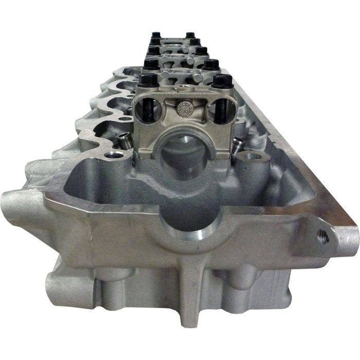 EngineBits Bare Cylinder Head for a Mitsubishi 4G54P 2.5L Petrol Engine