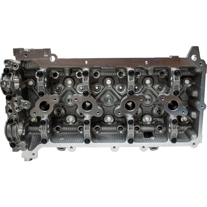 EngineBits Bare Cylinder Head for a Late Toyota 2TR 2.7L (16 Valve) Petrol Engine - Image 6