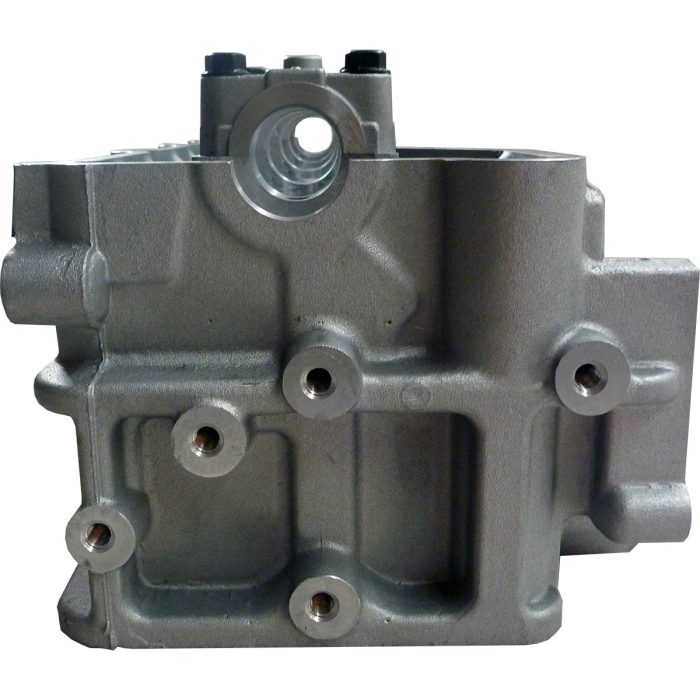 EngineBits Bare Cylinder Head for a Mitsubishi 4M40 (16 Valve) 2.8L Diesel Engine - Image 4