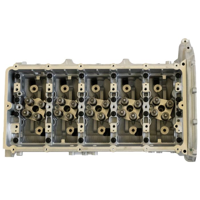 EngineBits Assembled Cylinder Head for Mazda & Ford P5AT 3.2L 5 Cylinder Diesel Engine - Image 3