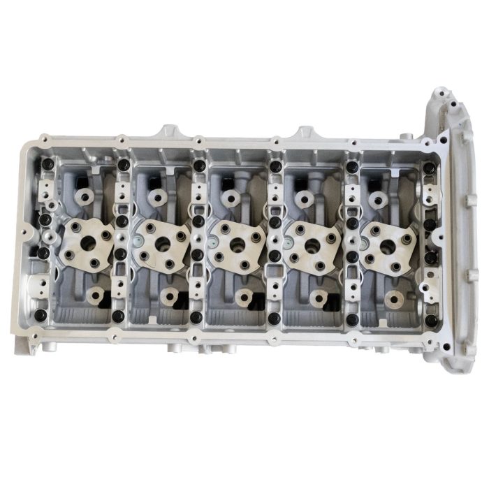 EngineBits Bare Cylinder Head for Mazda & Ford P5AT 3.2L 5 Cylinder Diesel Engine - Image 3