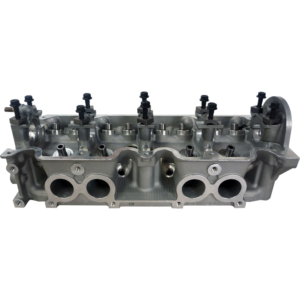 EngineBits Bare Cylinder Head for a Mazda FE 2.2L 12 Valve Petrol Engine - Image 4