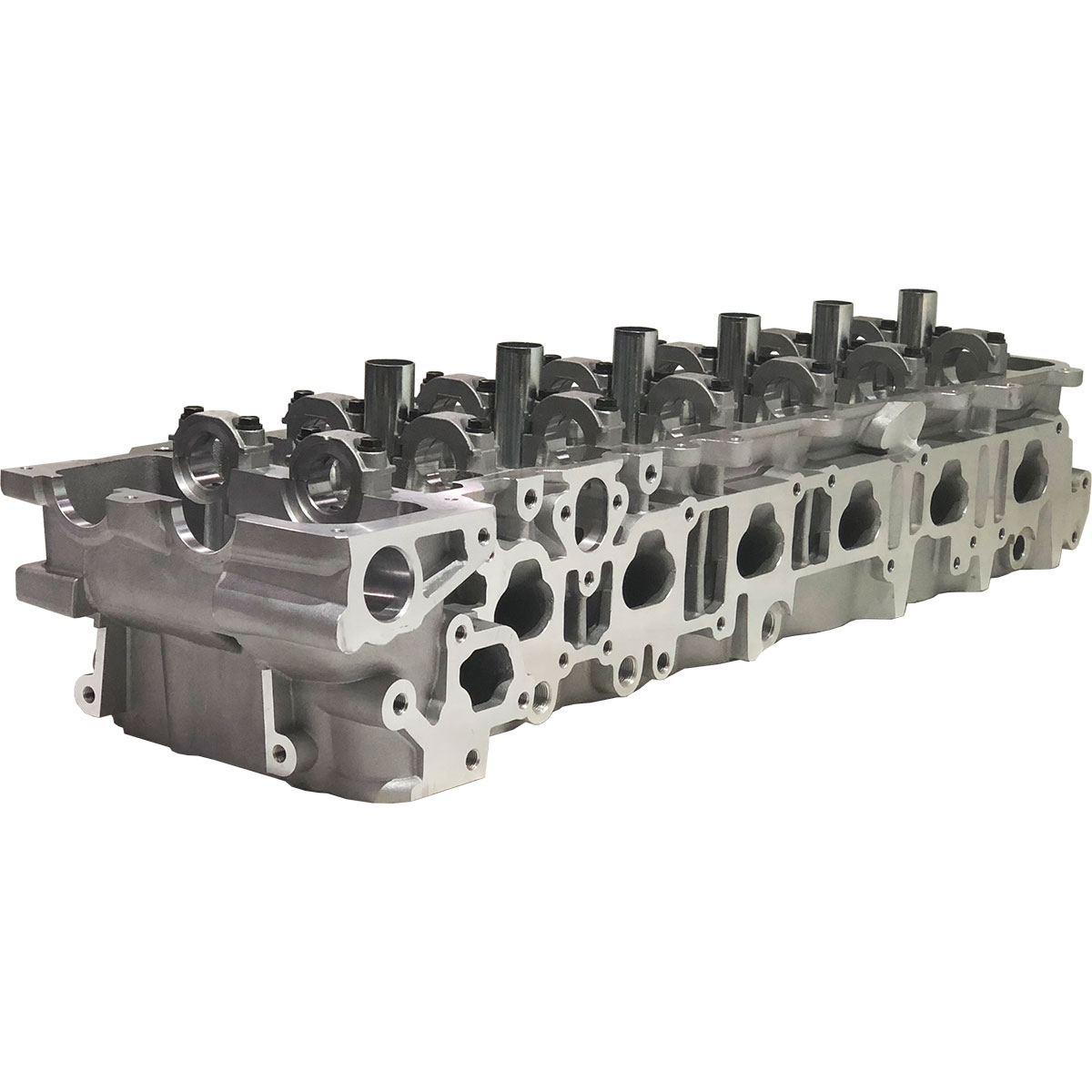 EngineBits Bare Cylinder Head for a Toyota 1FZ 80 Series 4.5L 24 Valve 6 Cylinder Petrol Engine - Image 3