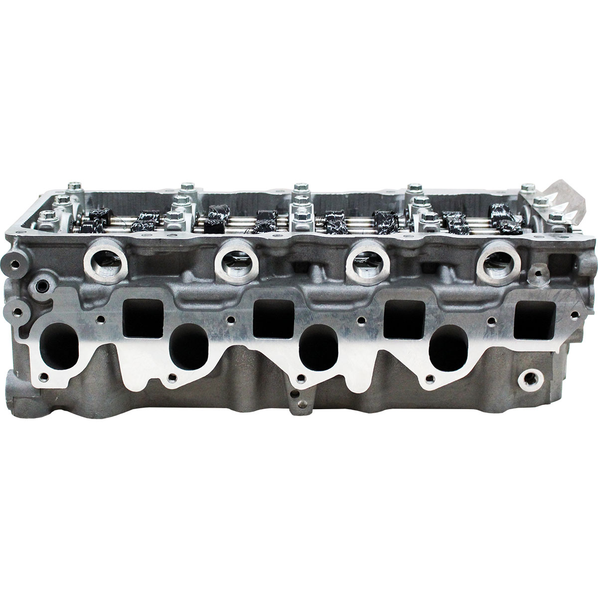 Assembled Cylinder Head for Nissan ZD30 3.0L 16 Valve Direct Injection Diesel Engine